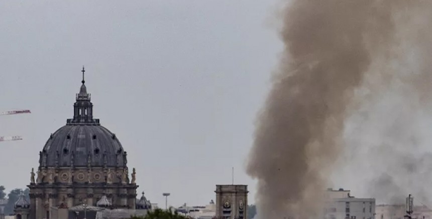 Fransa'nın başkenti Paris'te patlama: 7'si ağır en az 16 kişi yaralandı