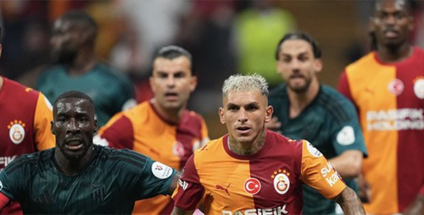 Galatasaray Zirveyi Bırakmadı: Kocaelispor’u Abdülkerim’in Füzesiyle Devirdi