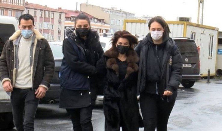 Gazeteci Sedef Kabaş adliyeye sevk edildi