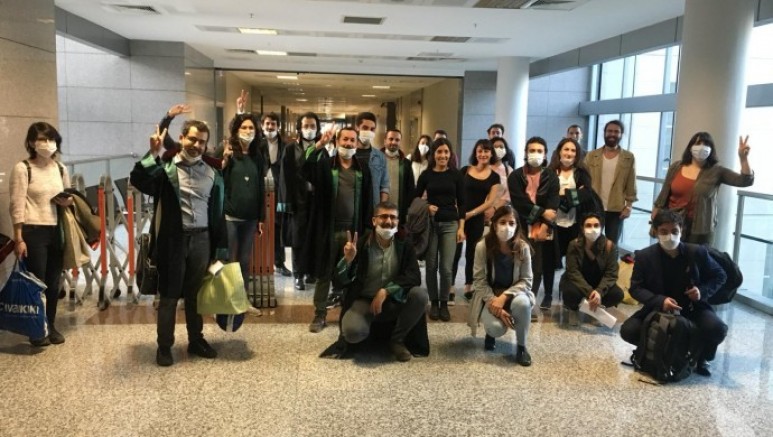 Gazi Cemevi’nde yapılmak istenen cenaze töreni sırasında gözaltına alınanlar serbest bırakıldı