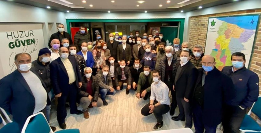 Gelecek Partisi il teşkilatından toplu istifa