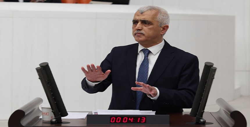 Gergerlioğlu’nun KHK’lı Öğretmen ve Hekimlerin Mağduriyetine Yönelik Kanun Teklifi AKP ve MHP Oylarıyla Reddedildi