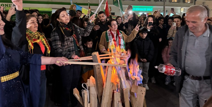 Graz’da Newroz Coşkusu: Kürt Halkı Barış ve Kardeşlik Mesajı Verdi