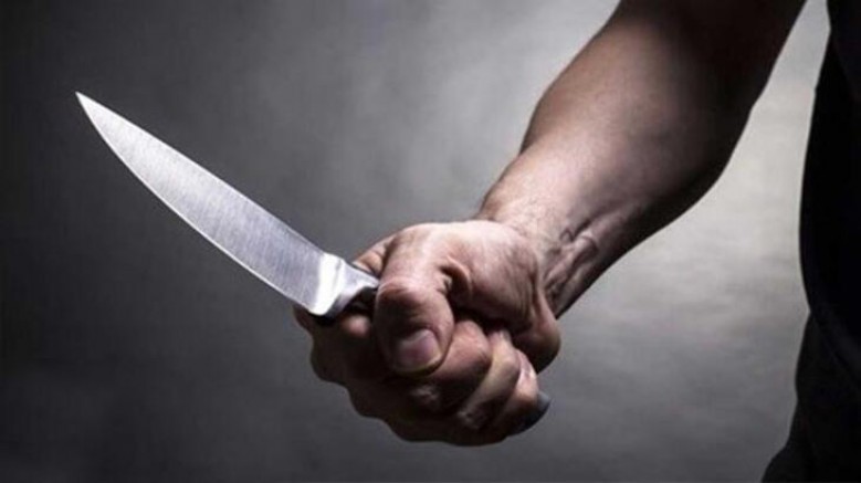 Gündüz ortası muhabirimize bıçaklı tehdit ve taciz!