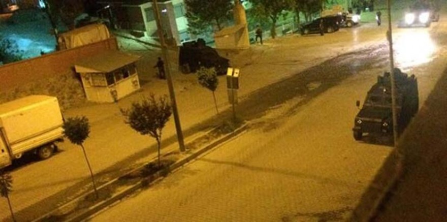 Hakkari’deki ev baskınlarında 22 kişi gözaltına alındı