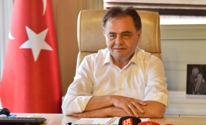 Hakkında Rüşvet iddiaları bulunan Bilecik Belediye Başkanı Semih Şahin, CHP’den ihraç edildi