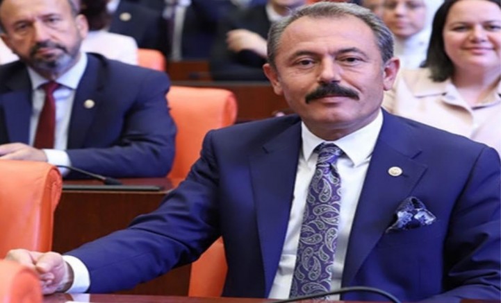 Halka kuru ekmeği reva gören AKP’li vekil, halkın vergisiyle kebapları mideye indirmiş 