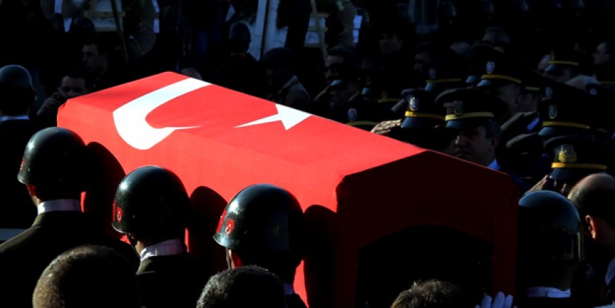Hastaneye kaldırılan bir asker hayatını kaybetti