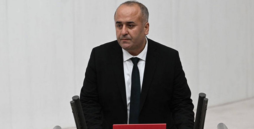   HDK Eş Sözcüsü Çiçek: İstanbul'da Aylık Yıllık Bazda Ortaya Çıkan Yüksek Enflasyon Hakkında Soru Önergesi Verdi 