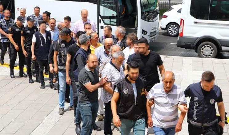 HDK ve HDP üyesi 10 kişi tutuklandı 