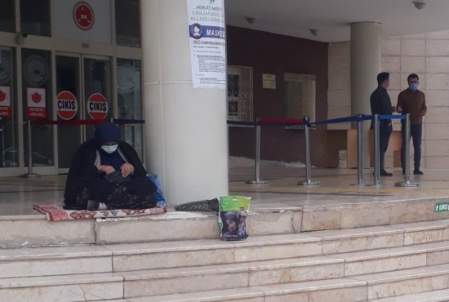 HDP’den ‘Adalet Nöbeti’nde ki Şenyaşar ailesine desteğe AK Partili vekilden sert yanıt