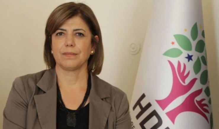 HDP Grup Başkanvekili Meral Danış Beştaş trafik kazası geçirdi