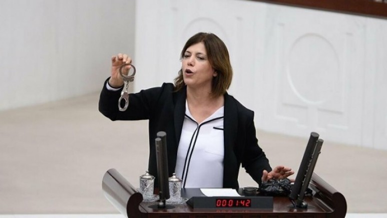 HDP Grup Başkanvekili Meral Danış Beştaş: Yeni reformlar denildikçe işkence artıyor