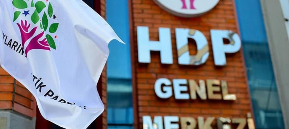 “HDP hem kendine ateş etti hem de muhalefeti mahvetti”