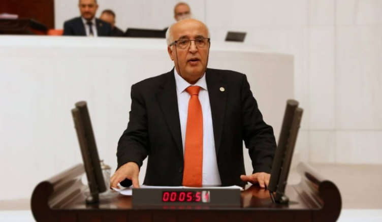 HDP İstanbul Milletvekili Zeynel Özen Peker'in Cemevine saldırı iddiasını Meclis gündemine taşıdı (VİDEO)