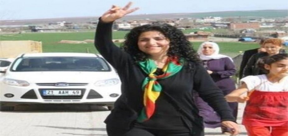 HDP’li Bismil Belediye Eş Başkanı Cemile Eminoğlu gözaltına alındı