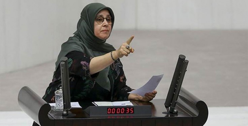 Hüda Kaya gözaltına alındı