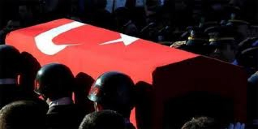 İdlib’de zırhlı ambulans aracına yapılan saldırıda 1 Asker yaşamını yitirdi, 2 yaralı