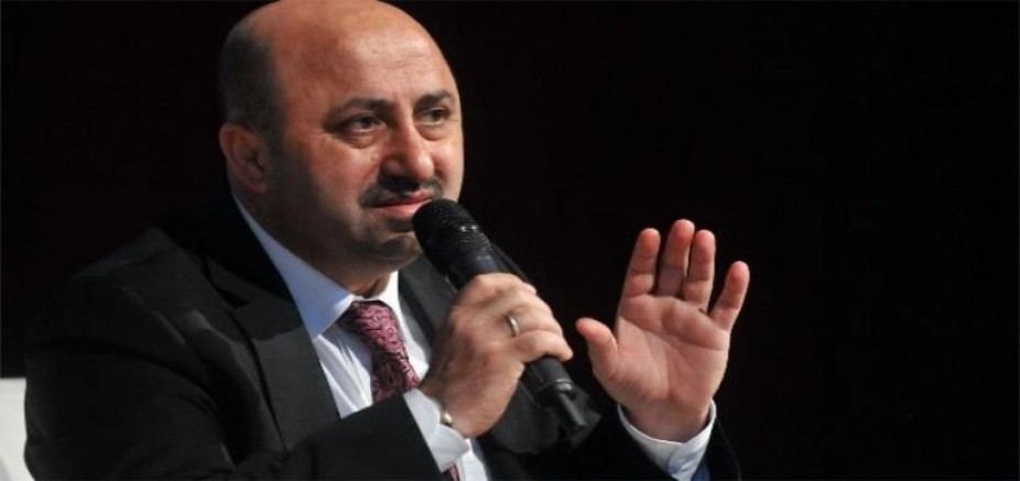 İlahiyatçı yazar Ömer Döngeloğlu, koronavirüsten hayatını kaybetti!