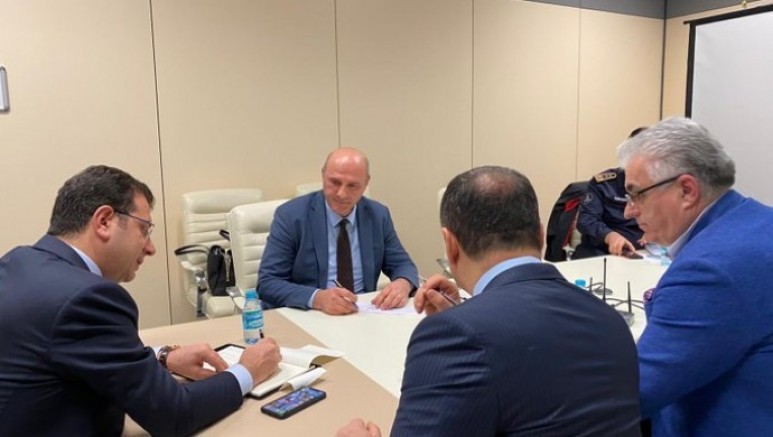 İmamoğlu: Her türlü yardım için hazırız