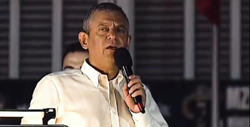 İmamoğlu’ndan Silivri’den Mektup: “Devletimizi Sahte Diploma Çetelerine Teslim Ettiler”