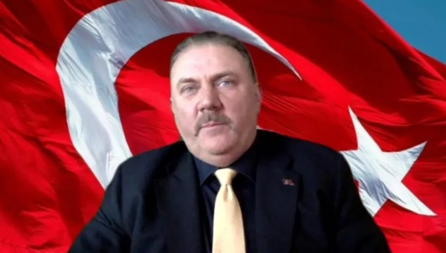 İnsanlar çöpte yiyecek toplarken 'Yiğit Bulut'un aylık maaşı 200 bin TL'yi buluyor'