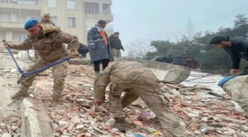 İsmail Saymaz | AFAD deprem bölgesine, TSK’yı 36 saat sonra çağırmış 