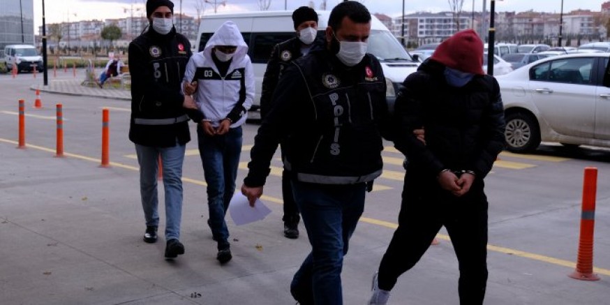 İşte 25 kilo eroinle yakalanan ödüllü polisin ifadesi 