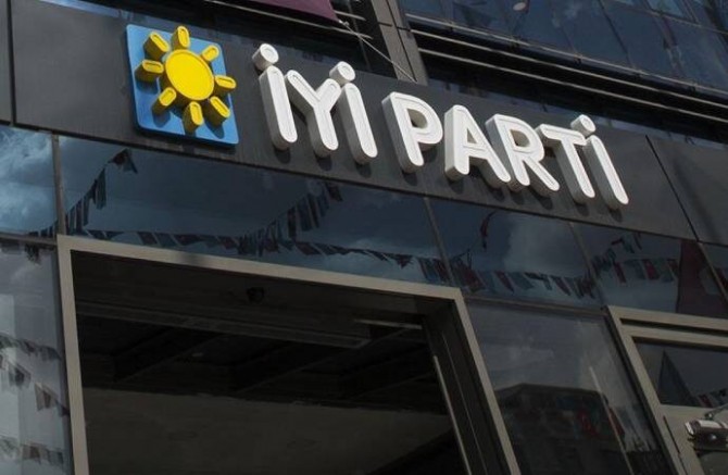 İYİ Parti’de istifa: İlçe başkanları da görevden alındı