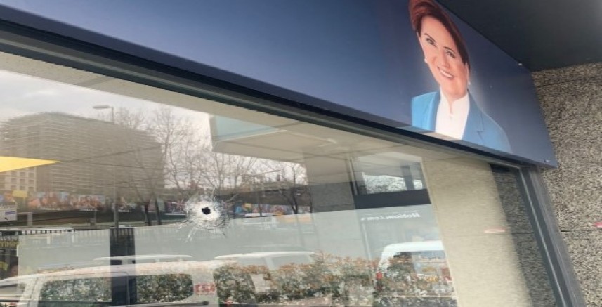 İYİ Parti İstanbul İl Başkanlığı'na silahlı saldırı 