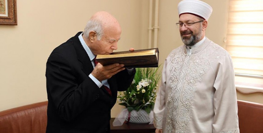 İzzettin Doğan ve Cem Vakfı: Kızılbaş Aleviliği Asimilasyon ve İhanet Süreci