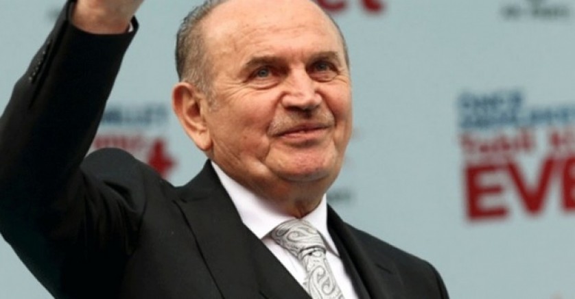 Kadir Topbaş yoğun bakıma kaldırıldı