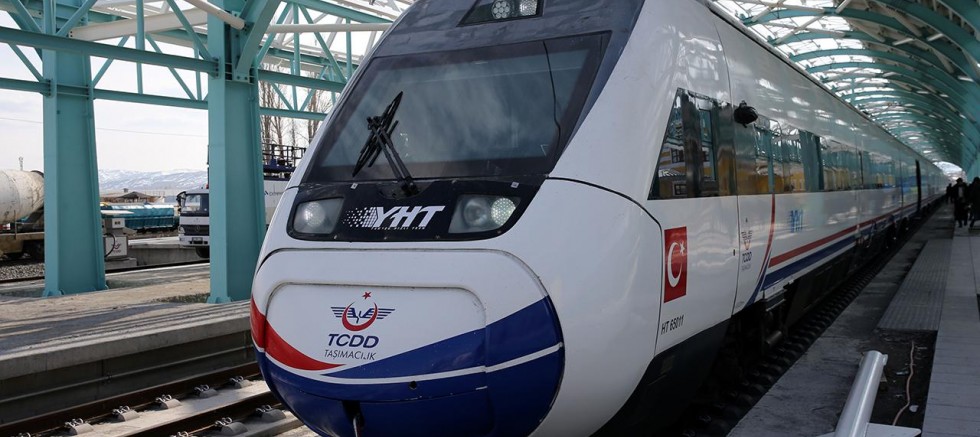 Kamu malı bırakmayan iktidar şimdide demiryollarını özelleştiriliyor