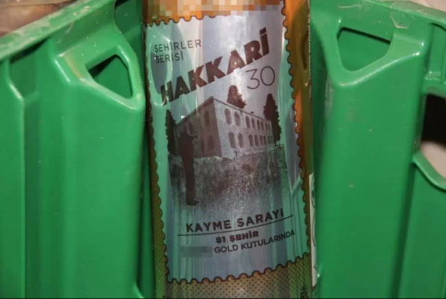 “Kayme Sarayı” fotoğrafının bira kutusuna işlenmesi tepki çekti