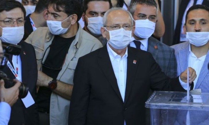 Kemal Kılıçdaroğlu Yeniden Genel Başkan
