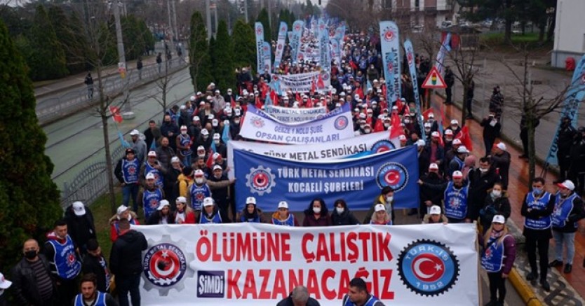 Kocaeli Sokakları Metal İşçilerinin Sloganlarıyla İnledi 