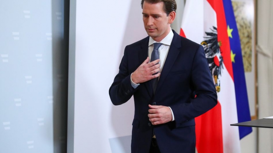 Kurz'un gölge hürmetine muhalefet tepkili