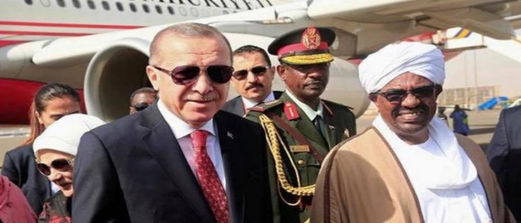 Kuzey Afrika ülkesi Sudan'ın devrik lider Ömer el-Beşir'in sakladığı 4 milyar doları ortaya çıktı