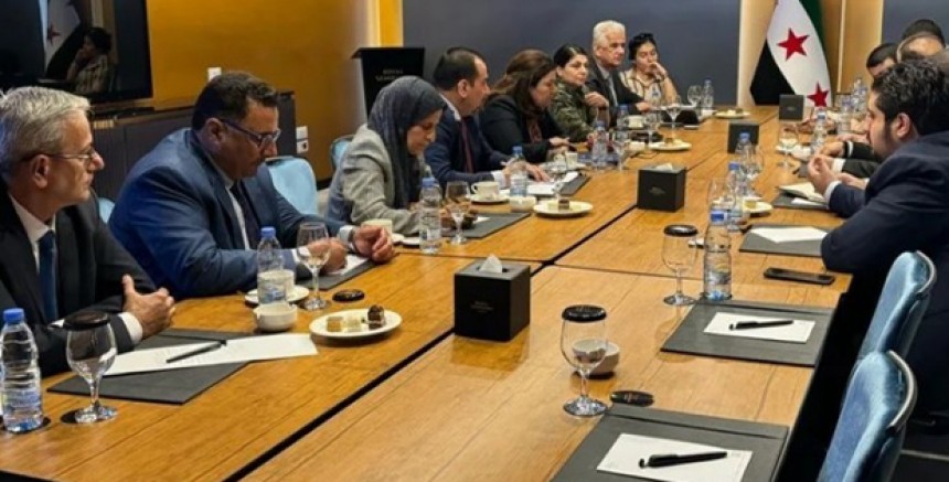 Kuzey ve Doğu Suriye ile Şam Heyeti İlk Kez Resmi Olarak Bir Araya Geldi: 4 Maddelik Mutabakat Sağlandı