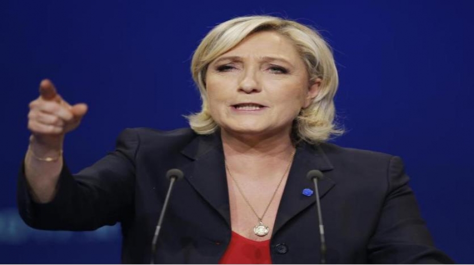Le Pen'den Fransa’da 'başörtüsü yasaklansın' çağrısı
