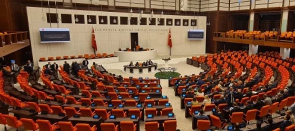 Fon Tasfiye Yasası Meclis’ten Geçti: Yatırımcılara 1 Milyon Liraya Kadar Ara Ödeme Yolu