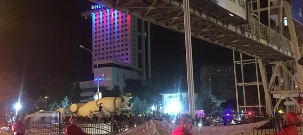 Madde bağımlısı yabancı uyruklu yurttaş intihara kakıştı