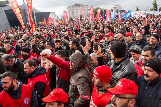 Metal işçileri yüzde 65,7 zam kazandı