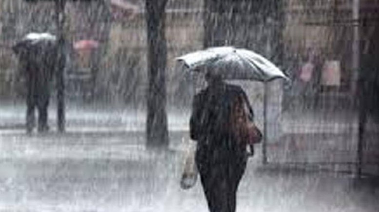 Meteorolojiden İstanbul dahil 20 il için kuvvetli sağanak ve fırtına uyarısı