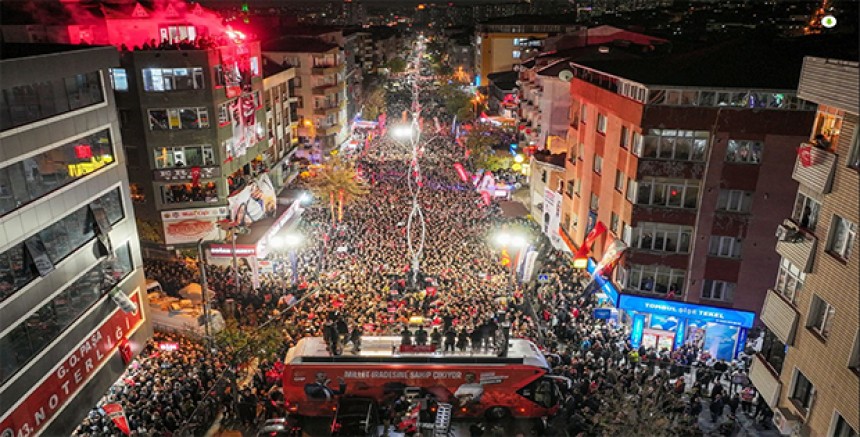  ‘Millet İradesi Sultangazi’de’ – Özgür Özel’den Erdoğan’a ‘Derenin derinliğini MHP’ye ölçtüremezsin’ mesajı
