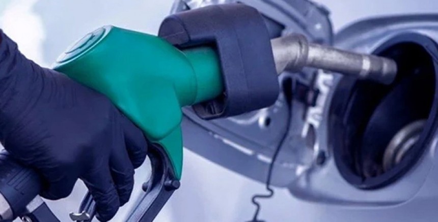 Motorinden sonra benzine de büyük zam yolda 