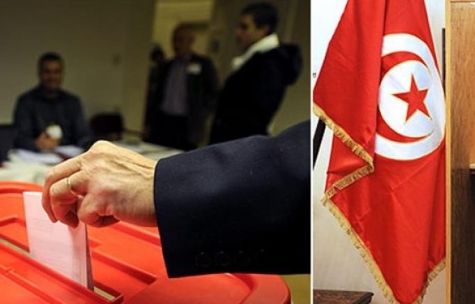 Muhalefetin boykot ettiği Tunus'taki seçime katılım oranı yüzde 10'un altında kaldı