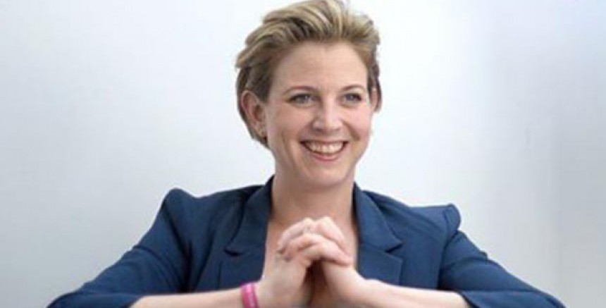 Neos'un lideri Beate Meinl-Reisinger: Göçmenler Avusturya'ya Yemin Etmeli