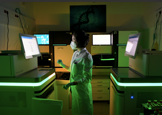 Omicron varyantı Pandemiyi  Endemiyemi çeviriyor? 