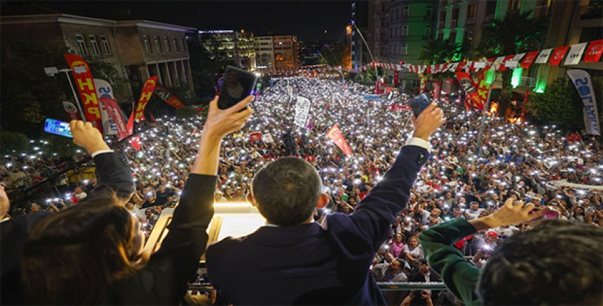 Özgür Özel: “Bizi Yıldıramazsınız, 161 Gündür Ayaktayız”